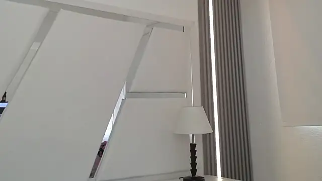 Snapshot of Mia_garcia28 chatting on 11/11/25, 07:52 Mia garcia28 online show from 11/11/25, 07:52