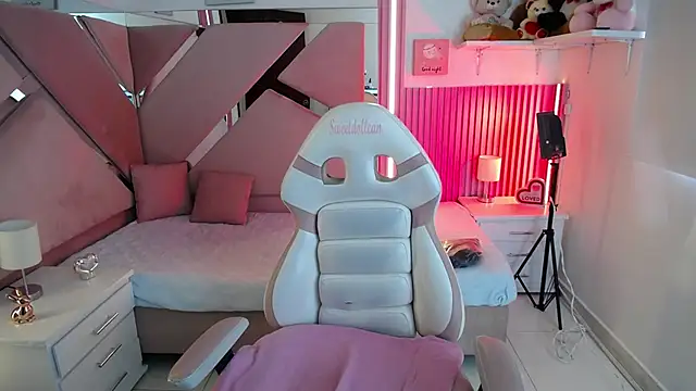 Snapshot of Mia_garcia28 chatting on 09/20/25, 07:52 Mia garcia28 online show from 09/20/25, 07:52