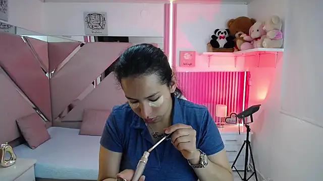 Mia garcia28 online show from 07/09/26, 02:38