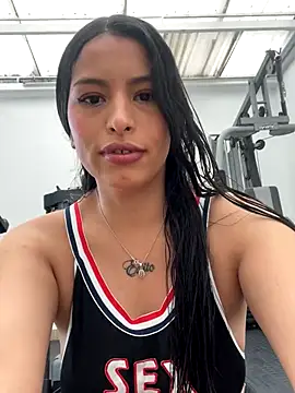 Mia garcia28 online show from 10/11/25, 03:46