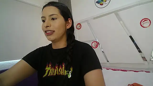 Mia garcia28 online show from 12/19/25, 07:49