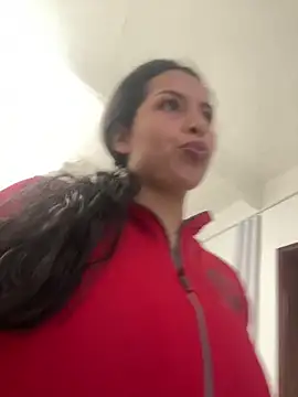 Mia garcia28 online show from 02/03/26, 06:24