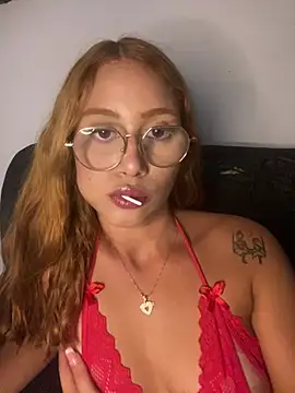 ruivinha2006 online show from 03/28/26, 10:33