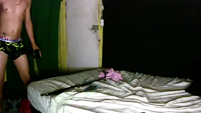 Ebebyjuan online show from 05/18/26, 09:47
