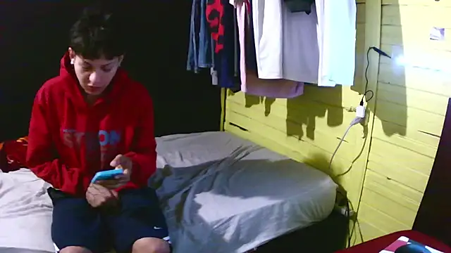 Snapshot of Ebebyjuan chatting on 04/13/26, 10:52 Ebebyjuan online show from 04/13/26, 10:52