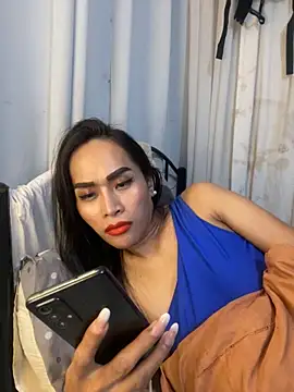 RomanticPearlTS online show from 11/13/25, 02:04