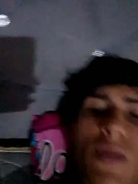 Snapshot of Blonde_foxx chatting on 10/07/25, 04:02 Blonde foxx online show from 10/07/25, 04:02