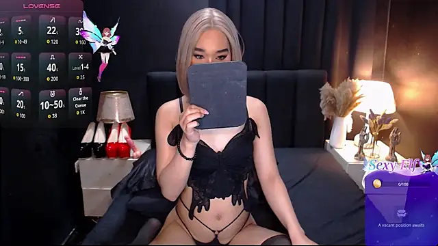 Snapshot of scarletsofiemarie chatting on 02/06/26, 10:00 scarletsofiemarie online show from 02/06/26, 10:00