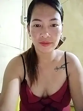 Snapshot of wildxxxGia chatting on 09/24/25, 04:13 wildxxxGia online show from 09/24/25, 04:13