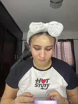 Snapshot of Lana_Herondale chatting on 10/06/25, 08:42 Lana Herondale online show from 10/06/25, 08:42