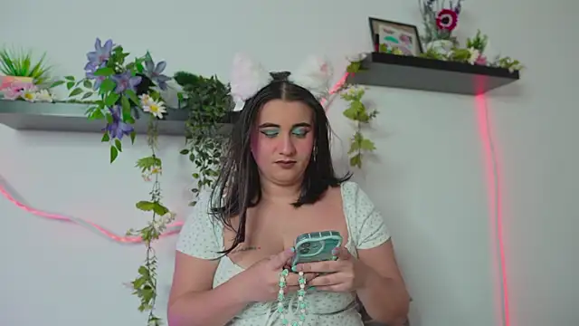Lana Herondale online show from 06/05/26, 03:33