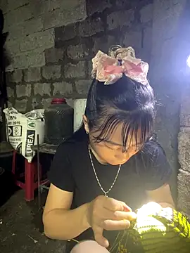 Sunyinn online show from 11/08/25, 02:37