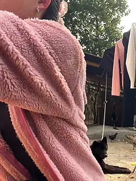 Sunyinn online show from 12/20/25, 02:36