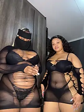 Thick Ass Barbiie online show from 04/11/26, 07:50