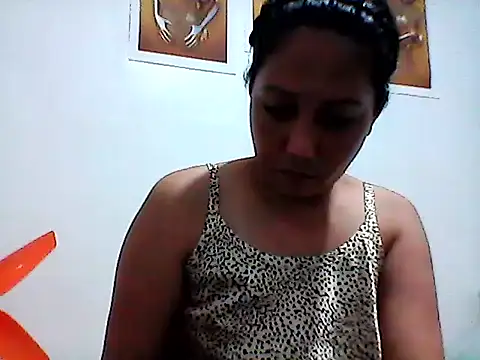 nhayasquirt online show from 09/09/25, 10:14