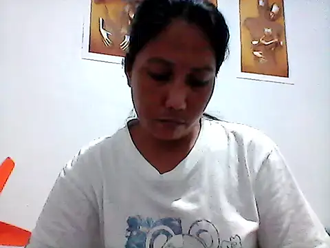 nhayasquirt online show from 09/18/25, 09:40