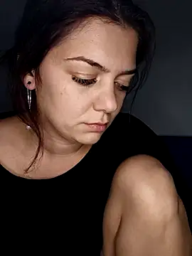 LadyNora online show from 12/01/25, 04:41