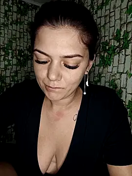 LadyNora online show from 11/10/25, 08:41