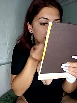 LadyNora online show from 11/01/25, 02:11