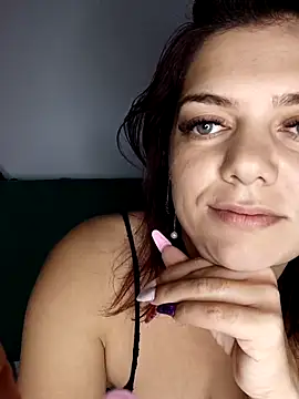 LadyNora online show from 12/13/25, 08:04