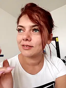 LadyNora online show from 09/18/25, 06:27