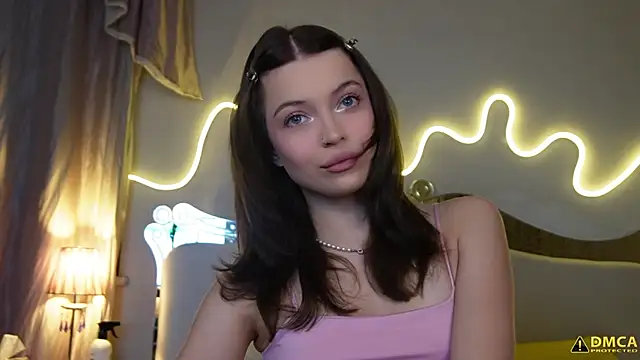 kellypeachcake online show from 12/22/25, 05:18