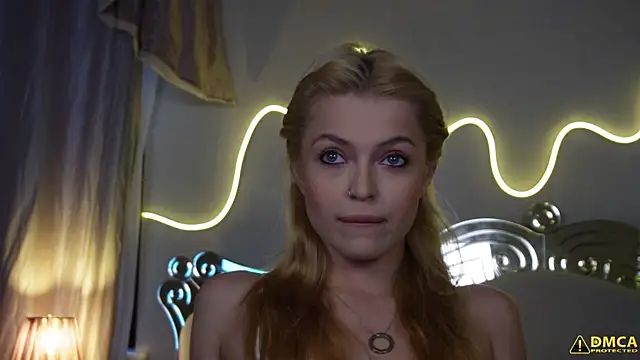 kellypeachcake online show from 11/11/25, 05:35