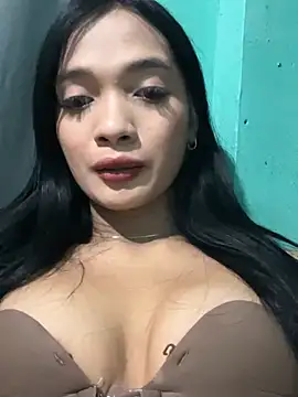 Snapshot of its_baby_tira chatting on 03/15/26, 01:45 its baby tira online show from 03/15/26, 01:45