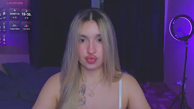 RoxyChill online show from 09/12/25, 07:46