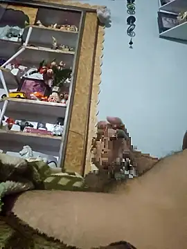 king aaru2004 online show from 12/18/25, 07:46