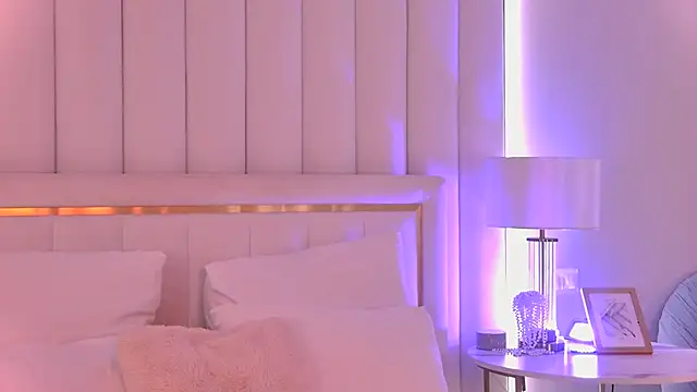 AlexaFlow online show from 10/31/25, 04:25