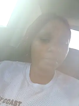 DarrkDeeva68 online show from 12/14/25, 02:33