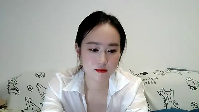 Snapshot of Belinda66 chatting on 10/06/25, 02:18 Belinda66 online show from 10/06/25, 02:18