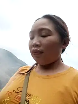 PhamPhung online show from 01/10/26, 01:34