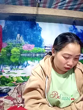 PhamPhung online show from 02/11/26, 11:48