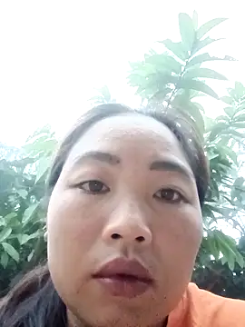 Snapshot of PhamPhung chatting on 10/03/25, 11:06 PhamPhung online show from 10/03/25, 11:06