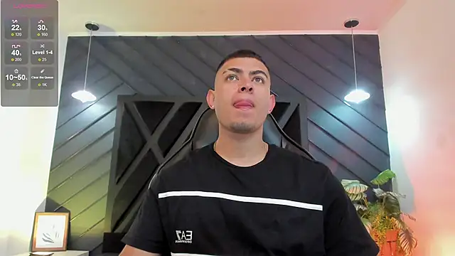 marco garciia  online show from 11/29/25, 11:16