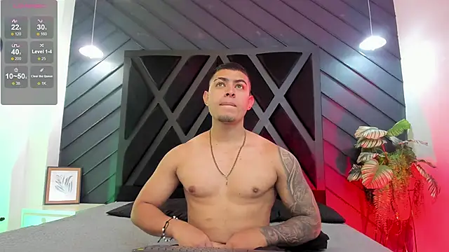 marco garciia  online show from 11/18/25, 11:15