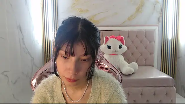 verana s online show from 10/29/25, 07:57