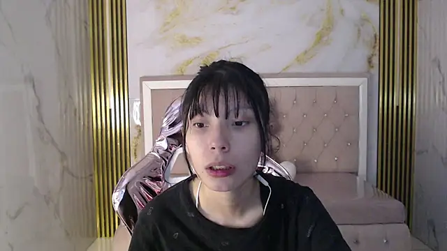 verana s online show from 11/14/25, 08:01