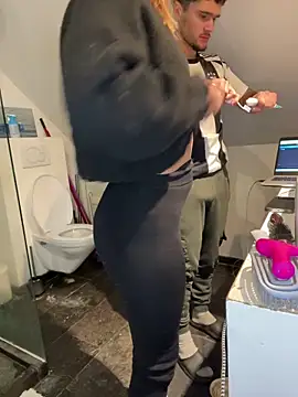 los freaky online show from 12/02/25, 06:31