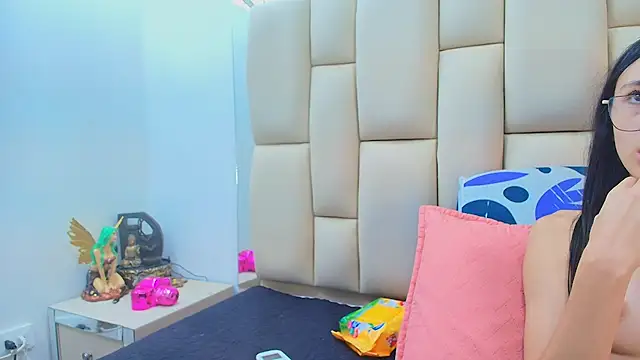 sweet amye online show from 11/14/25, 08:01