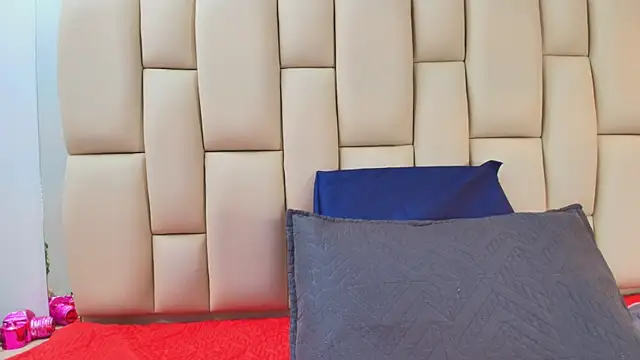 sweet amye online show from 12/17/25, 07:19