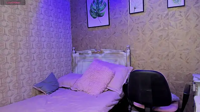 Dali collin online show from 04/13/26, 02:26