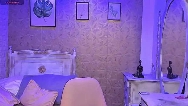 Dali collin online show from 04/16/26, 01:12