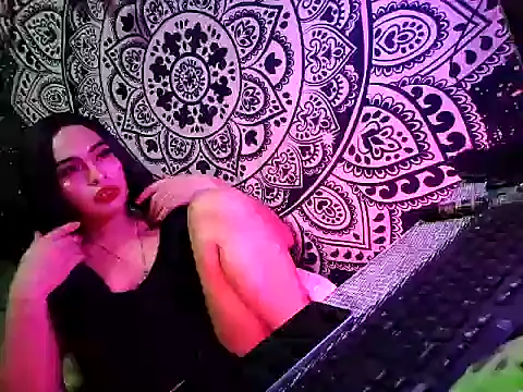 Madylinebigcock69 online show from 02/21/26, 06:32