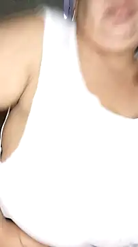 Snapshot of luzdanna chatting on 11/07/25, 07:02 luzdanna online show from 11/07/25, 07:02