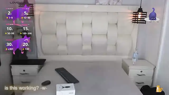 Atley Dolly online show from 10/24/25, 09:36