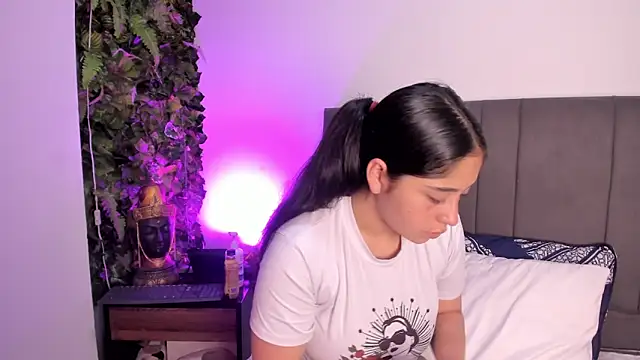 Snapshot of vela-kimm chatting on 02/13/26, 08:20 vela-kimm online show from 02/13/26, 08:20