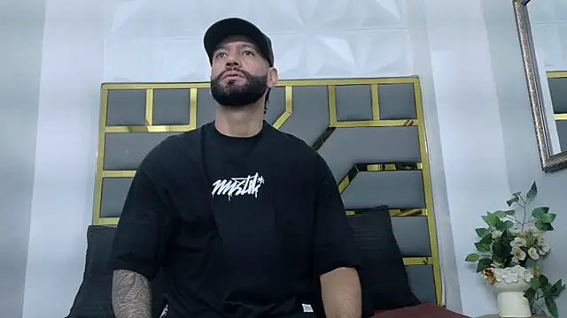 yorbymaxx online show from 12/18/25, 02:54